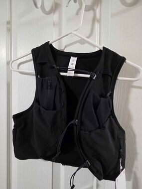 Lululemon Women Fast And Free Running Vest - Black S/M